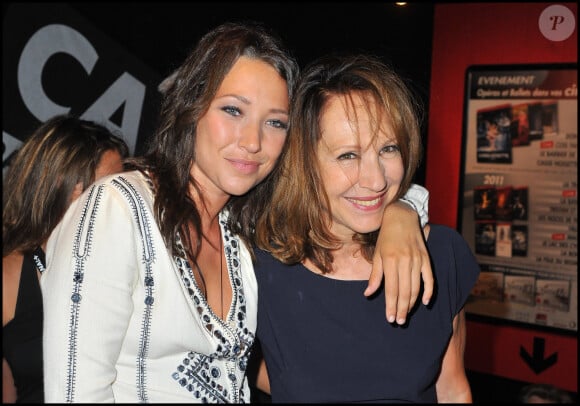 Laura Smet et Nathalie Baye à l'avant-première du film "Pauline et François" au Festival du film francophone d'Angoulême