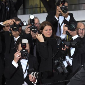 Alain Delon - Montée des marches du film "A Hidden Life" lors du 72ème Festival International du Film de Cannes, le 19 mai 2019. 