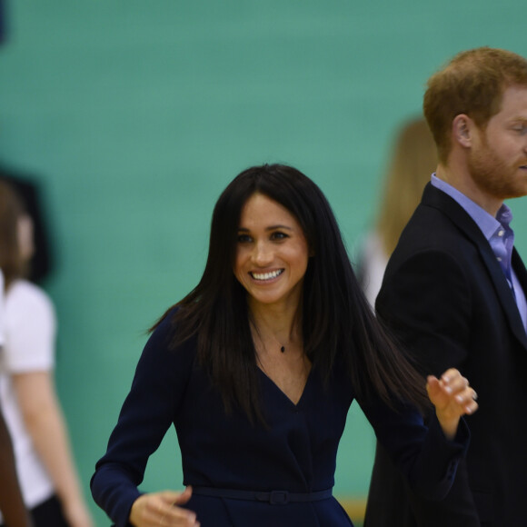 Le prince Harry, duc de Sussex et Meghan Markle, duchesse de Sussex assistent aux Coach Core Awards à l'université de Loughborough le 24 septembre 2018. 