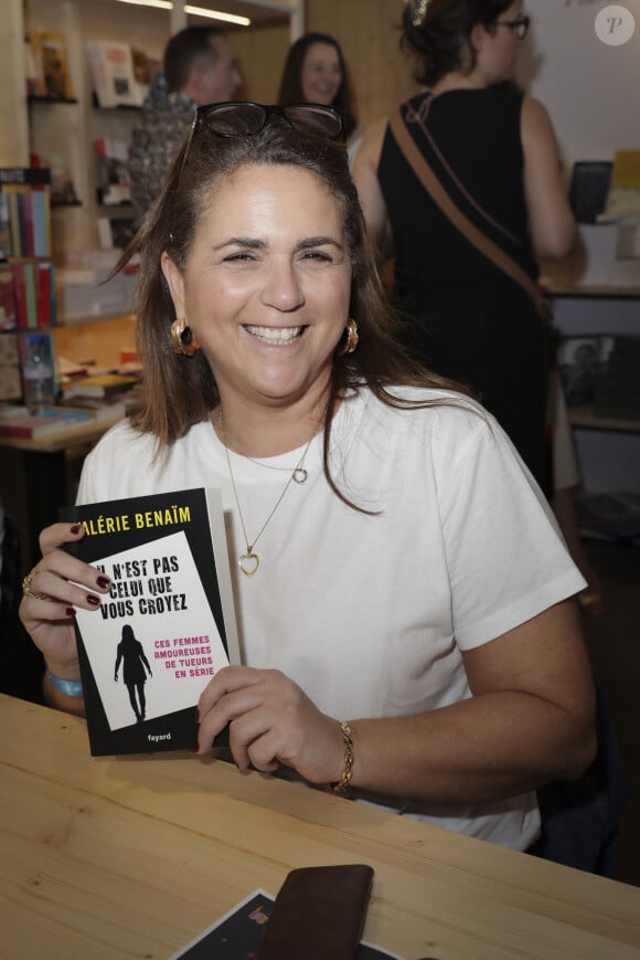 Valérie Benaim lors du Festival du Livre à Paris, France, le 13 avril 2024. © Jack Tribeca / Bestimage 