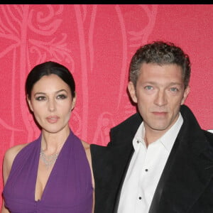 L'actrice y passerait une bonne partie de son temps avec ses filles Deva et Léonie, qu'elle a eues avec son ancien compagnon Vincent Cassel
Monica Bellucci en Dior et bijoux Cartier et Vincent Cassel - 24ème cérémonie des César au Théâtre du Châtelet