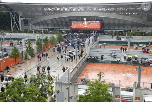 Illustration de Roland Garros sous la pluie - Internationaux de France de Tennis de Roland Garros 2024 - Jour 4 à Paris le 29 Mai 2024. © Bertrand Rindoff / Bestimage 