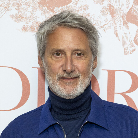 Exclusif - Antoine de Caunes - Photocall du dîner Dior Madame Figaro à la "Terrasse by Albane" sur le rooftop de l'hôtel JW Marriott lors du 77ème Festival International du Film de Cannes le 15 mai 2024. © Olivier Borde/Bestimage