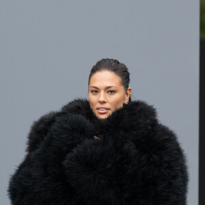 Ashley Graham - Arrivées au défilé de mode féminine Balenciaga printemps-été 2025 lors de la Fashion Week de Paris (PFW), à Paris, France, le 30 septembre 2024. © Da Silva-Perusseau/Bestimage