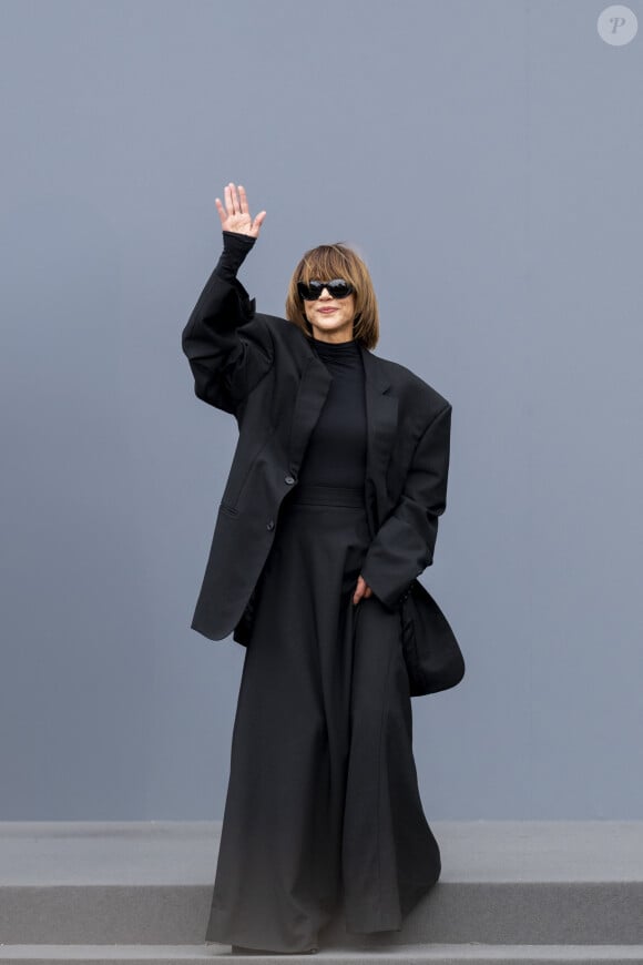 Sophie Marceau - Arrivées au défilé de mode féminine Balenciaga printemps-été 2025 lors de la Fashion Week de Paris (PFW), à Paris, France, le 30 septembre 2024. © Da Silva-Perusseau/Bestimage