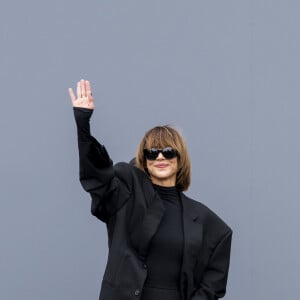 Sophie Marceau - Arrivées au défilé de mode féminine Balenciaga printemps-été 2025 lors de la Fashion Week de Paris (PFW), à Paris, France, le 30 septembre 2024. © Da Silva-Perusseau/BestimageFashion Week on September 30, 2024 in Paris, France.