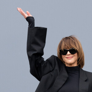 Sophie Marceau - Arrivées au défilé de mode féminine Balenciaga printemps-été 2025 lors de la Fashion Week de Paris (PFW), à Paris, France, le 30 septembre 2024. © Da Silva-Perusseau/Bestimage