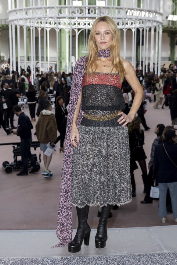 Vanessa Paradis au Front Row du défilé de mode féminine Chanel printemps-été 2025 lors de la Fashion Week de Paris (PFW), au Grand Palais, à Paris, France, le 1er october 2024. © Olivier Borde/Bestimage