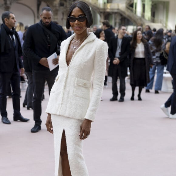 Les flashes ont évidemment crépité quand Naomi Campbell a fait son apparition
Naomi Campbell au Front Row du défilé de mode féminine Chanel printemps-été 2025 lors de la Fashion Week de Paris (PFW), au Grand Palais, à Paris, France, le 1er october 2024. © Olivier Borde/Bestimage