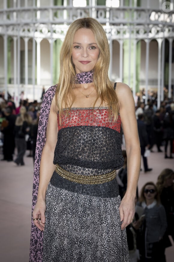 Vanessa Paradis au Front Row du défilé de mode féminine Chanel printemps-été 2025 lors de la Fashion Week de Paris (PFW), au Grand Palais, à Paris, France, le 1er october 2024. © Olivier Borde/Bestimage