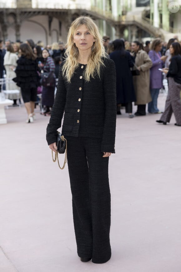 Clémence Poésy au Front Row du défilé de mode féminine Chanel printemps-été 2025 lors de la Fashion Week de Paris (PFW), au Grand Palais, à Paris, France, le 1er october 2024. © Olivier Borde/Bestimage