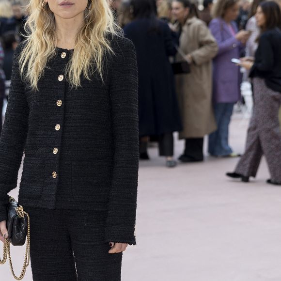 Clémence Poésy au Front Row du défilé de mode féminine Chanel printemps-été 2025 lors de la Fashion Week de Paris (PFW), au Grand Palais, à Paris, France, le 1er october 2024. © Olivier Borde/Bestimage