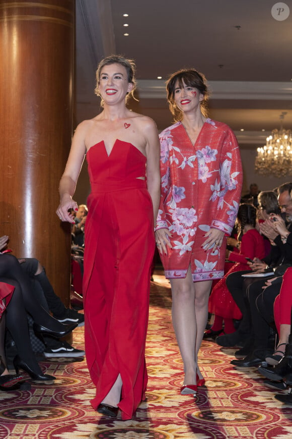 Gaetane Meslin, Candice Mahout - 3ème édition de la soirée "Sauvez le coeur des femmes" avec le "Red Defilé" à l'hôtel Paris Marriott Champs-Elysées à Paris, le 15 novembre 2019. Ce mouvement a pour but de prévenir, informer, sensibiliser aux maladies cardiovasculaires. "Sauvez le coeur des femmes" a pour vocation de rendre accessible et compréhensible ce vrai problème de santé publique. © Pierre Perusseau/Bestimage