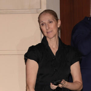 Jean-Jacques Goldman, malgré une vie loin des projecteurs, a fait une exception pour son amie de longue date, Céline
La chanteuse Céline Dion, fatiguée, rentre à son hôtel à 1h30 du matin après une longue répétition pour les Jeux olympiques de 2024 à Paris.