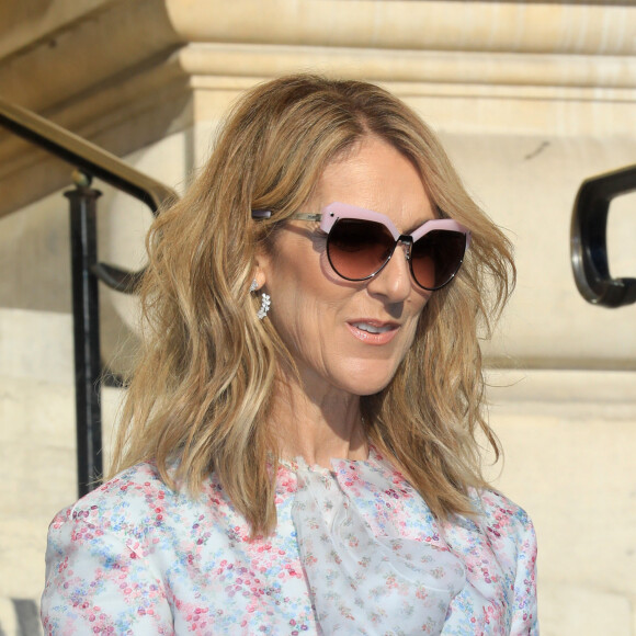 Après un shooting photo place Vendôme, Celine Dion se rend au défilé Giambattista Valli à Paris le 3 juillet 2017 