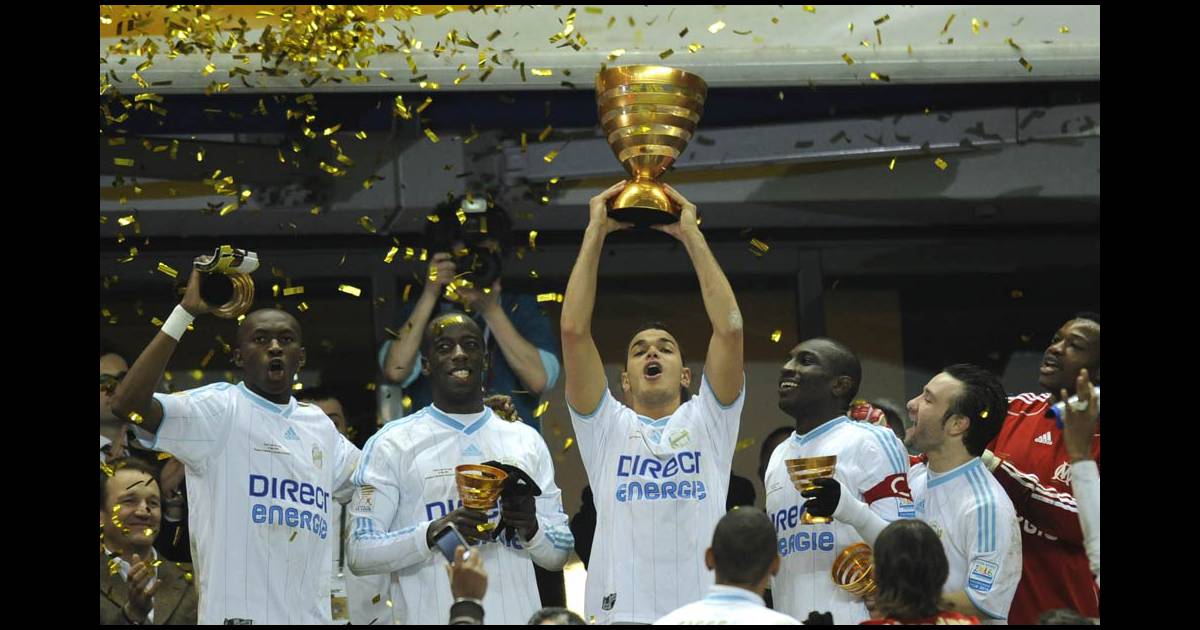 Marseille remporte la Coupe de la Ligue 2010, son premier trophée en 17 ans résumé du match et