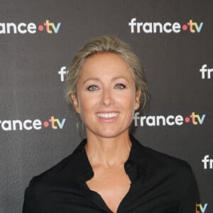 Anne-Sophie Lapix au photocall de la conférence de presse de rentrée de France Télévisions à Paris, France, le 4 septembre 2024. © Coadic Guirec/Bestimage 