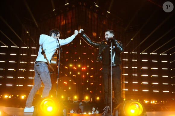 Exclusif - Vianney et Kendji Girac - Scène - Concert événement "Le gala des pièces jaunes" à l'Accor Arena Paris le 26 janvier 2024. Une soirée de gala exceptionnelle en faveur des Pièces Jaunes ! De nombreux artistes se succèderont pour chanter pour les enfants et adolescents hospitalisés. © Guillaume Gaffiot / Cyril Moreau / Bestimage