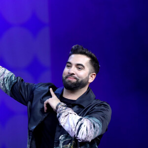 Kendji Girac Disneyland Paris a accueilli 300 enfants hospitalisés avec la Fondation Hôpitaux de Paris – Hôpitaux de France pour une journée inoubliable en compagnie de la Première Dame et présidente de la Fondation Hôpitaux de Paris – Hôpitaux de France, le parrain de l'Opération Pièces Jaunes 2020, la présidente de Disneyland Paris et d'autre personnalités à Marne-la-Vallée, France, le 29 janvier 2020. Lors de cette journée riche en émotions, Disneyland Paris a réaffirmé son engagement de longue date envers l'opération Pièces Jaunes et la Fondation Hôpitaux de Paris – Hôpitaux de France. Depuis plus de 27 ans, Disneyland Paris contribue à l'opération Pièces Jaunes en menant des collectes internes avec les fameuses tirelires jaunes et en faisant don des pièces jetées par les visiteurs dans les fontaines des parcs. Les enfants venus de divers hôpitaux français ont pu oublier le temps d'une journée les soucis de leur quotidien en plongeant dans la magie de Disneyland Paris. © Dominique Jacovides/Bestimage