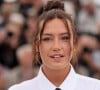 Pour Adèle Exarchopoulos, rien ne compte plus que sa famille, ses amis et, bien sûr, son fils
Adèle Exarchopoulos - Photocall du film "L'Amour Ouf" lors du 77ème Festival International du Film de Cannes, 