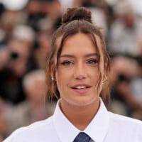 Adèle Exarchopoulos enceinte à 22 ans d'un chanteur : un contexte particulier mais...