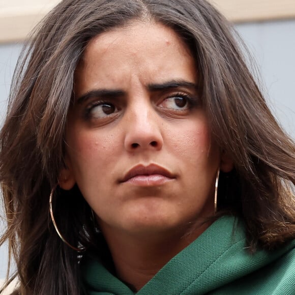 A noter que l'humoriste est à retrouver ce soir sur "France 3"
Inès Reg (Inès Reghioua) dans les tribunes des Internationaux de France de tennis de Roland Garros 2024 à Paris, France, le 3 juin 2024. © Jacovides-Moreau/Bestimage 