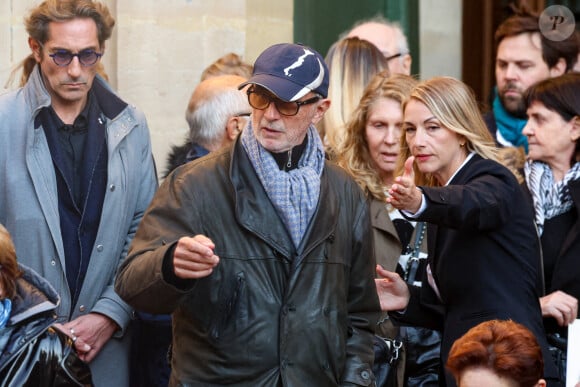 Thierry Lhermitte - Sortie des Obsèques de Michel Blanc en l'église Saint-Eustache à Paris, le 10 octobre 2024. © Moreau / Jacovides / Bestimage