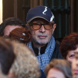 Thierry Lhermitte - Sortie des Obsèques de Michel Blanc en l'église Saint-Eustache à Paris, le 10 octobre 2024. © Moreau / Jacovides / Bestimage