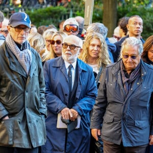 Michel Blanc est décédé suite à un choc anaphylactique
Thierry Lhermitte, Gérard Jugnot, Christian Clavier - Sortie des Obsèques de Michel Blanc en l'église Saint-Eustache à Paris. © Moreau / Jacovides / Bestimage 