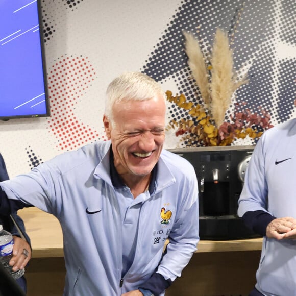 Exclusif - Shy'm, Didier Deschamps, Gérard Lanvin et Guy Stephan lors de la présentation du film "4 Zéros" aux joueurs de l'équipe de France à Clairefontaine le 8 octobre 2024 © Alain Guizard/ABACAPRESS.COM