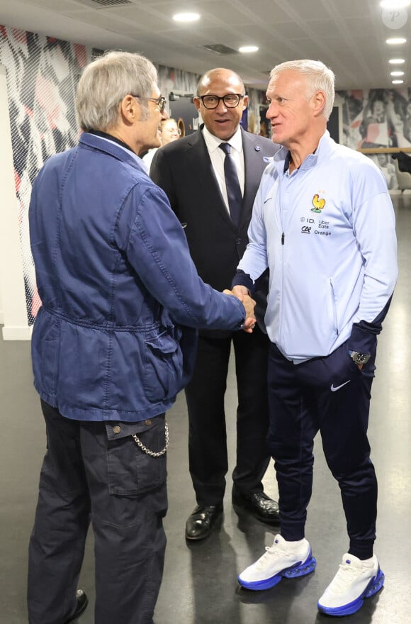 Exclusif - Philippe Diallo, Didier Deschamps et Gérard Lanvin lors de la présentation du film "4 Zéros" aux joueurs de l'équipe de France à Clairefontaine le 8 octobre 2024 © Alain Guizard/ABACAPRESS.COM