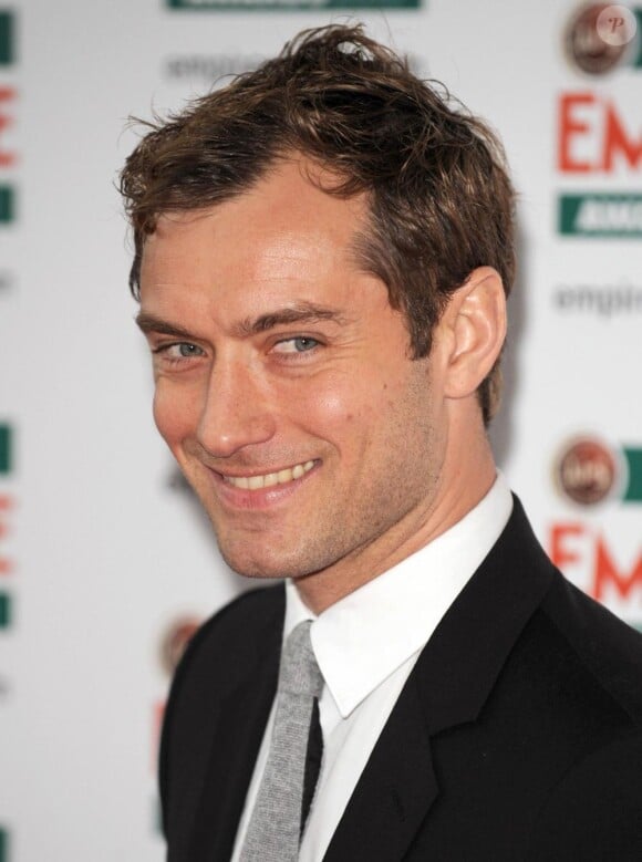 Jude Law lors des Empire Film Awards à Londres le dimanche 28 mars 2010