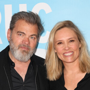 Clovis Cornillac et sa femme Lilou Fogli - Avant-Première du film "Un p'tit truc en plus" au cinema UGC Normandie à Paris le 25 avril 2024. © Coadic Guirec/Bestimage