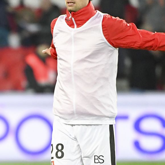 "Des fois Yoann perdait le ballon et il lui disait : 'Le ballon c'est ton ami, ce n'est pas le feu !', et il perdait vite ses moyens", conclut Mathieu Valbuena

Yoann Gourcuff lors du match Psg-Rennes au Parc des Princes à Paris le 6 novembre 2016. (victoire 4-0 du Psg) © Pierre Perusseau/Bestimage