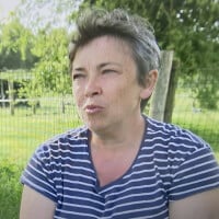 Manuela (L'amour est dans le pré 2024) : Un de ses prétendants quitte soudainement la ferme ! (SPOILER)