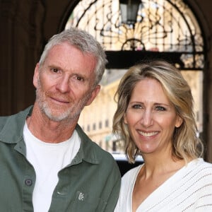 Denis Brogniart et Maud Fontenoy à la cérémonie de remise des prix pédagogiques pour l'Océan de la Maud Fontenoy Foundation le 8 juin 2023 au coeur du magnifique Théâtre de l'Oeuvre. © Coadic Guirec / Bestimage 