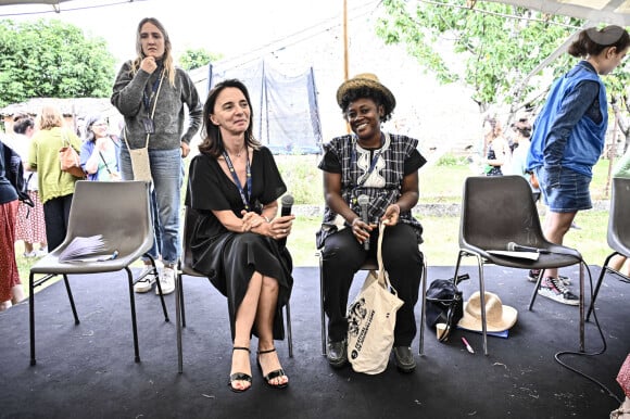 Qu'elle a décidé de mettre à l'écrit dans un livre : 
Maryse Burgot et Mariam Ouedraogo - Festival International du Journalisme à Couthures sur Garonne le 15 juillet 2023. - Festival International du Journalisme à Couthures sur Garonne le 15 juillet 2023.