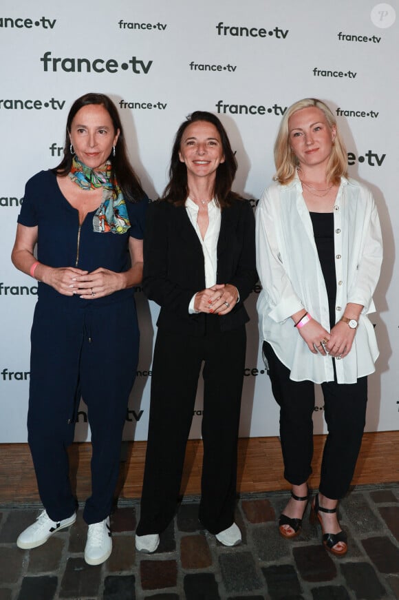 Dorothee Ollieric, Maryse Burgot, Elodie Delevoye. Photo by Nasser Berzane/ABACAPRESS.COM