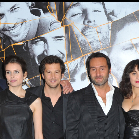 L'équipe du film "Les Petits Mouchoirs" : Pascale Arbillot, Louise Monot, Guillaume Canet, Gilles Lellouche, Marion Cotillard, François Cluzet, Maxim Nucci et Anne Marivin (archive)