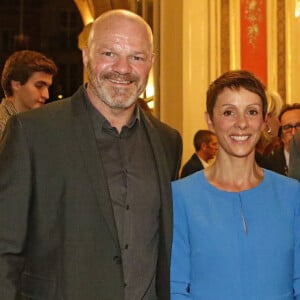 Visité par moins de 100 000 personnes par an
Philippe et sa femme Dominique Etchebest avec Alain Juppé Maire de Bordeaux - Le chef Bordelais Philippe Etchebest inaugure son restaurant "Le 4ème mur" en présence de Alain Juppé sous les galeries de l'opera de Bordeaux, en face du restaurant de son concurrent Gordon Ramsay.