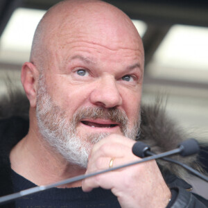 Philippe Etchebest - Rassemblement national des métiers de l'hôtellerie, de la restauration, du tourisme à l'appel de l'UMIH et le GNI à l'esplanade des Invalides à Paris le 14 décembre 2020. © Panoramic / Bestimage