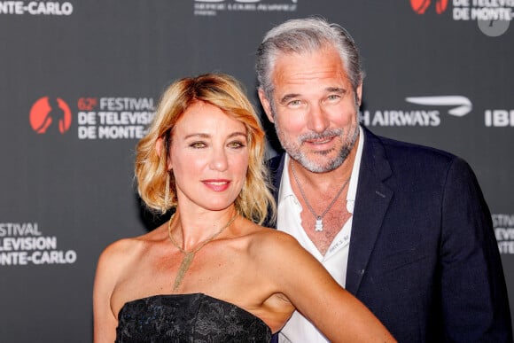 Emma Colberti et Fabrice Deville sur le tapis rouge du photocall de la cérémonie d'ouverture du 62ème Festival de Télévision de Monte-Carlo, à Monaco, le 16 juin 2023. © Claudia Albuquerque/BestImage 