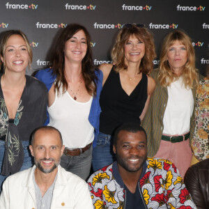 Sara Mortensen, Dounia Coesens, Eleonore Bernhein, Florence Pernel, Gwendoline Hamon, Cecile Bois, Arie Elmaleh, Christopher Bayemi et Raphaël Lenglet au photocall de la conférence de presse de rentrée de France Télévisions à Paris, France, le 4 septembre 2024. © Coadic Guirec/Bestimage 