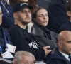 Carla Ginola et son mari Adrien Rosenpick sont apparus déçus par le match nul des Parisiens
 
Carla Ginola et Adrien Rosenpick dans les tribunes lors du match de Ligue Des Champions (LDC) "PSG - PSV Eindhoven (1-1)" au Parc des Princes à Paris, le 22 octobre 2024.