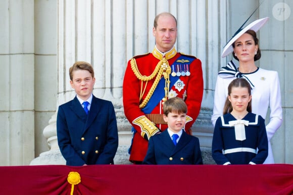 Kate Middleton, le prince William et leurs 2 enfants George, Charlotte et Louis