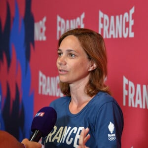 Nathalie Pechalat presidente du Club France - L'équipe de France de natation acclamée au club France lors des Jeux Olympiques de Paris2024 (JO) le 5 aout 2024.