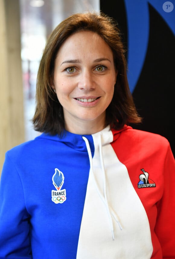 Nathalie Péchalat - Diffusion de la cérémonie d'ouverture des jeux olympiques de Pékin 2022. © Veeren / Bestimage au Club France à la maison du sport français à Paris le 5 février 2022. ©