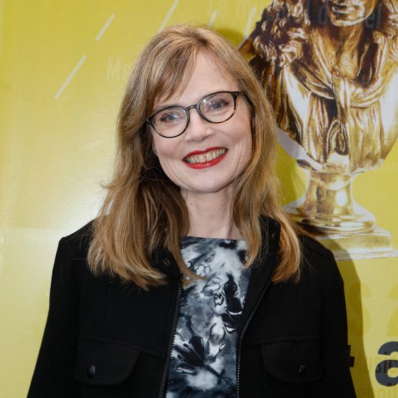 Il y a douze ans, l'écrivaine française de 53 ans avait déjà évoqué cette région et plus particulièrement la ville Saint-Jean-de-Luz auprès des journalistes de Sud Ouest.
Exclusif - Isabelle Carré - Arrivées à la 34ème cérémonie des Molières 2023 au théâtre de Paris à Paris, France, le 24 avril 2023. © Christophe Clovis / Bestimage 