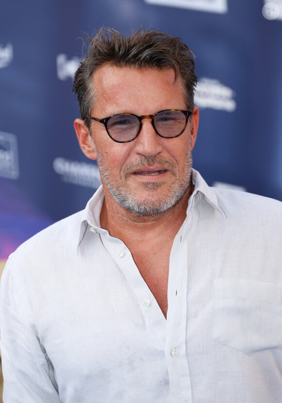 Benjamin Castaldi (Casque d'Or) sur le tapis bleu de la 16ème édition du festival du film francophone de Angoulême le 23 août 2023. © Coadic Guirec / Bestimage