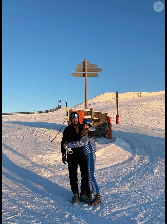 Sophie Turner immortalisée aux côtés de Peregrine Pearson (Capture Instagram).